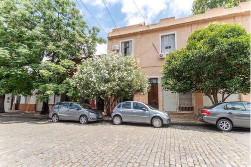 Venta-tipo Casa- Ph 3 Amb. C/ Local En Esquina