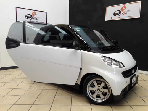 Smart Fortwo 2014 1.0 Coupe Black & White At