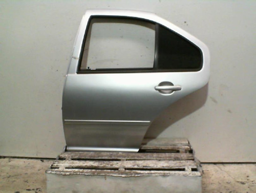 Puerta Trasera Izquierda Vw Bora 4p 2009 - 290113