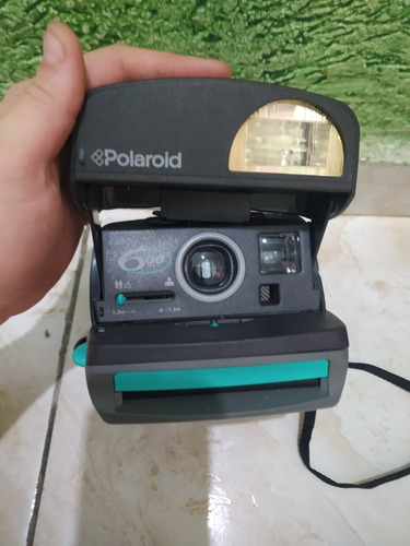 2 Câmeras Polaroid Linda