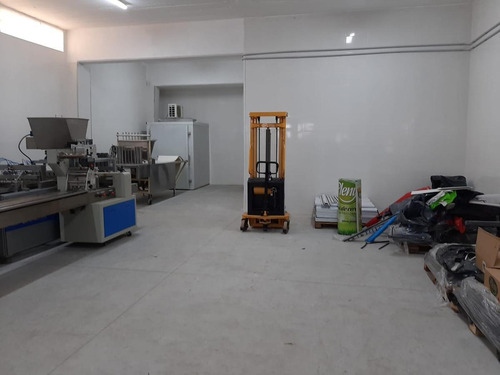 Venta - Edificio Comercial - Vicente Lopez, A Metros De Au. Panamericana