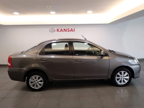 Toyota Etios Xls 1.5 6m/t