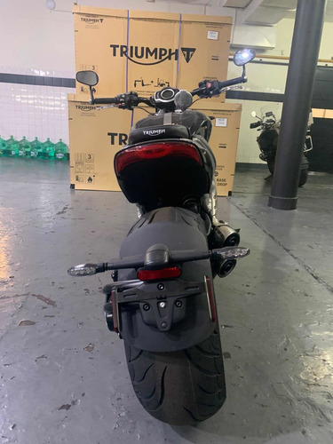 Triumph Rocket 3 R