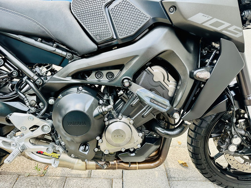Yamaha Mt 09 Akrapovic Sliders