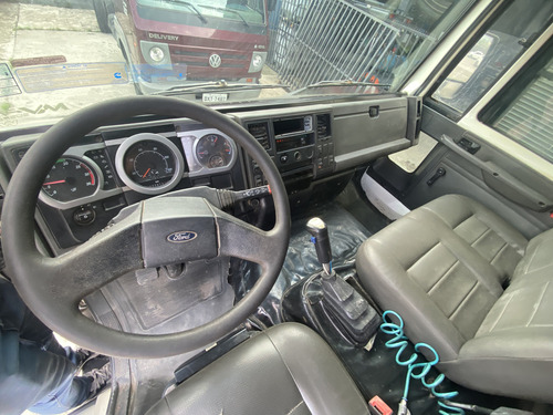 Ford Cargo 2622 Caçamba Basculante Traçado 6x4