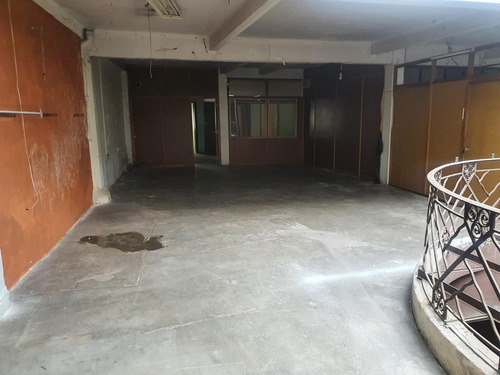Imagen 13 de 19 de Colonia Esq Vazquez Y La Otra Es Barrios Amorin