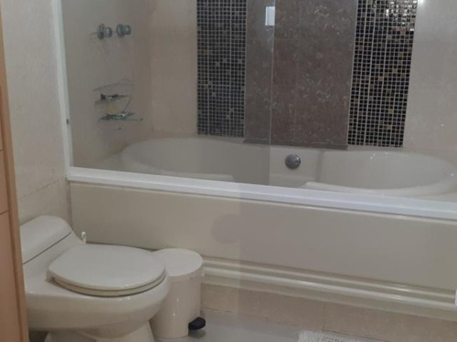 Imagen 12 de 30 de Casa En Venta En Ciudad Roca Barquisimeto, Cocina Equipada, Parque Infantil, Gimnasio Operativo, Cod 22-5117, Inf 04245943684, J20