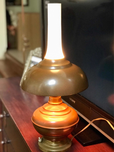 Imagen 2 de 6 de Antigua Lámpara De Mesa Quinqué De Cobre