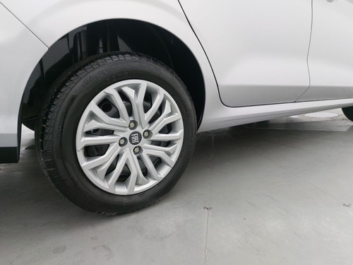 Fiat Cronos 1.3 FIREFLY FLEX DRIVE MANUAL