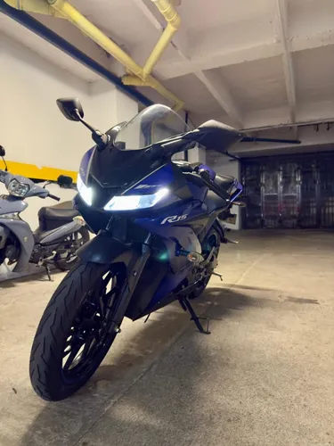 Yamaha R15v3