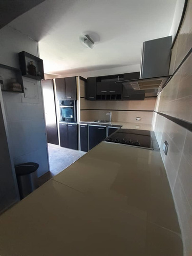 Imagen 2 de 12 de Apartamento En Alquiler Maracay 0412-8887550