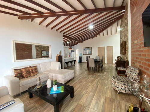 Casa En Venta En Vereda Manzanillo Cerca A Euro De Los Bernal  