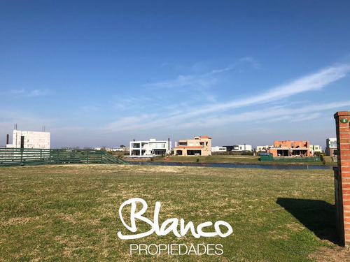 Imagen 2 de 9 de Terreno A La Venta!! Excelente Ubicación Y Barrio En Escobar