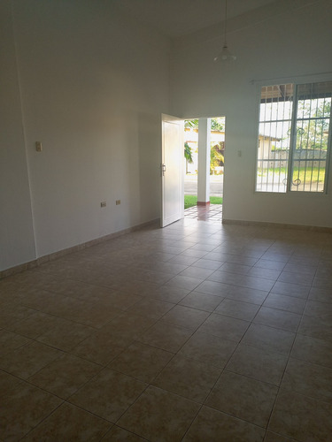 Imagen 17 de 23 de Se Alquila Casa En Residencias Ruiz Tipuro Al02-142st-mfarr
