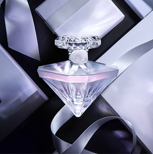Imagen 3 de 4 de La Nuit Trésor Musc Diamant Edp 50ml / Prestige Parfums