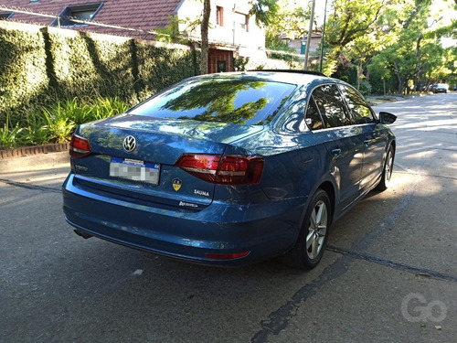 Volkswagen Vento 2.5 Luxury Aut. 2016 Services Oficiales