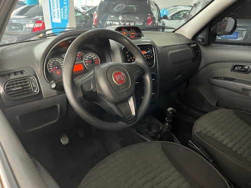 Fiat Strada 1.8 MPI ADVENTURE CD 16V FLEX 3P MANUAL