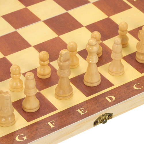 Conjunto De Juegos De Entretenimiento International Chess Wo