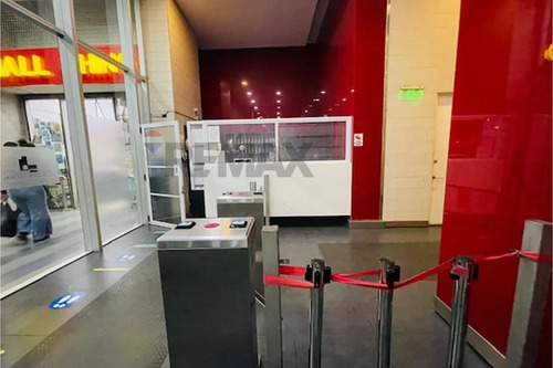 Venta Oficina Estación Central