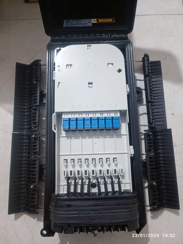 Caja Nap 1x8 Ftth Huawei Con Splitter Upc Nueva Wisp Ssc2206