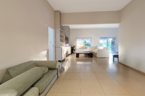 Casa Country San Carlos, Sector San Eduardo, 3 Dorm. Con Dependencia Parrilla Pileta