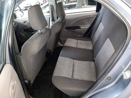Imagem 7 de 11 de Toyota Etios 1.5 Xs Sedan 16v Flex 4p Manual
