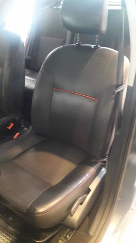 Renault Sandero Stepway 1.6 Luxe 2011