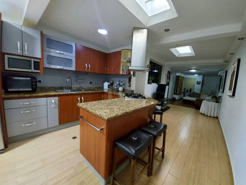 Imagen 8 de 17 de Town House En Venta Urb. Terrazas Del Valle - El Valle