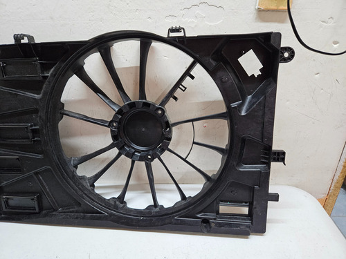 Tolva Moto Ventilador Chevrolet Onix 21-22-2023 Vend. Face