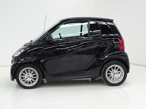 Imagem 4 de 12 de Fortwo 1.0 Mhd Coupé 3 Cilindros 12v Gasolina 2p Automático