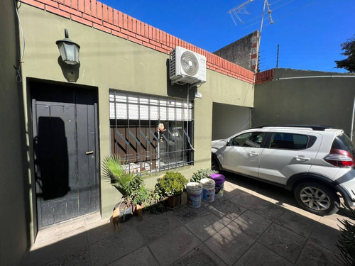 Venta Casa 3 Ambientes En Villa De Mayo Permuta