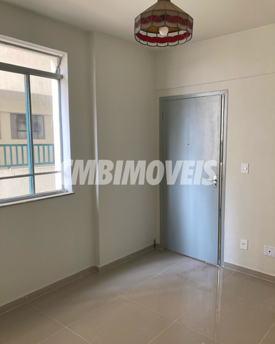 Imagem 3 de 11 de Apartamento À Venda 1 Dormitório No Centro Em Campinas Na Imobiliária Cmb Imóveis. - Ap22144 - Ap22144 - 69485957