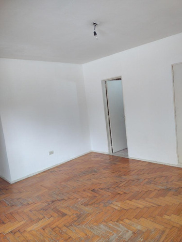 Imagen 5 de 10 de Departamento De 1 Ambiente En Balvanera