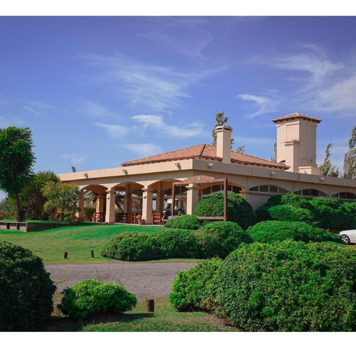 Terrenos En Venta En Barrio Cerrado Golf Country La Carolina