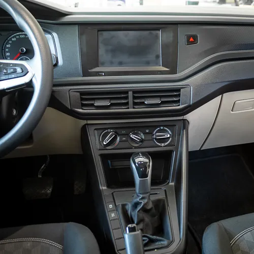 Volkswagen Virtus TRENDLINE L4 1.6L 110HP AUT