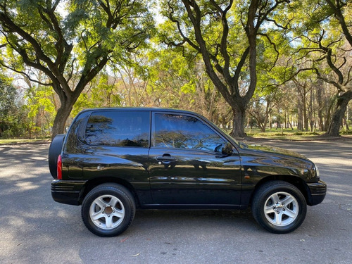 Imagen 2 de 12 de Suzuki Vitara
