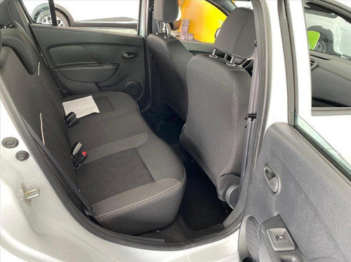 Imagem 2 de 5 de Logan 1.0 12v Sce Flex Zen Manual