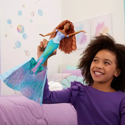 Boneca Disney A Pequena Sereia Transformação 2 Roupas Luxo