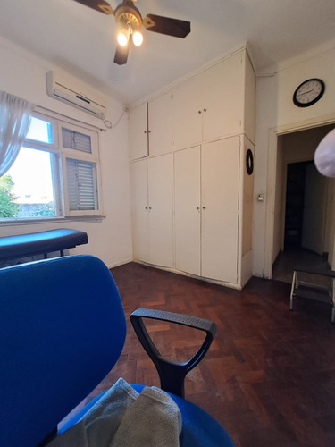 Piso Unico 4 Amb Al Frente Con Terraza - Alquilado Hasta Diciembre 2025 -
