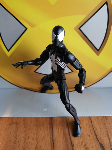Figura Spider-man Symbiote Black Costume / Marvel Legends 