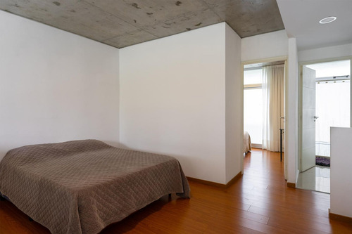Venta Depto 1 Dormi + Comodin + Patio Con Cochera