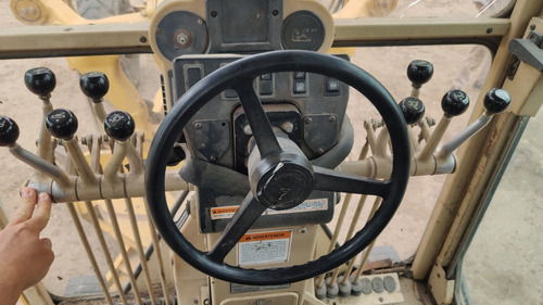Motoniveladora Caterpillar 120h 1998