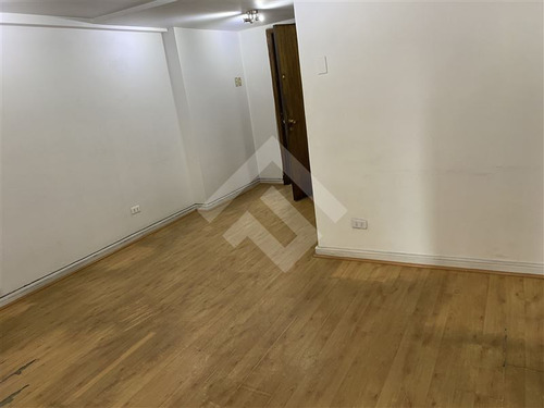 Oficina En Arriendo 3 Privados En Santiago