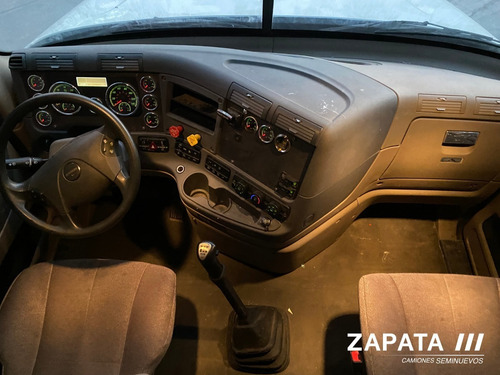 Imagen 3 de 6 de Freightliner Cascadia 2016