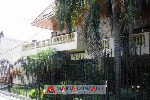 Chalet En Venta En Villa Sarmiento