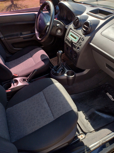 Ford Fiesta Max 1.6 Max Edg Plu