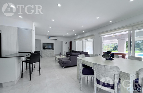 Casa Exclusiva En Miralagos