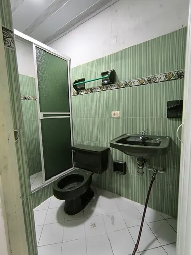 Venpermuto Hotel + Local Remodelado