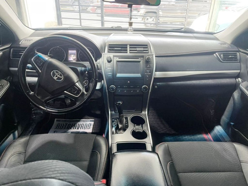 Imagen 7 de 12 de Toyota Camry Se 2017 Automático