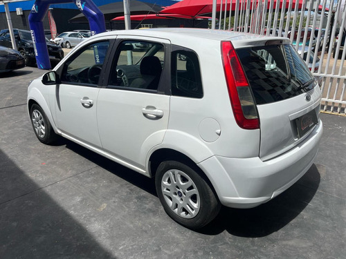 Ford Fiesta 1.6 Flex